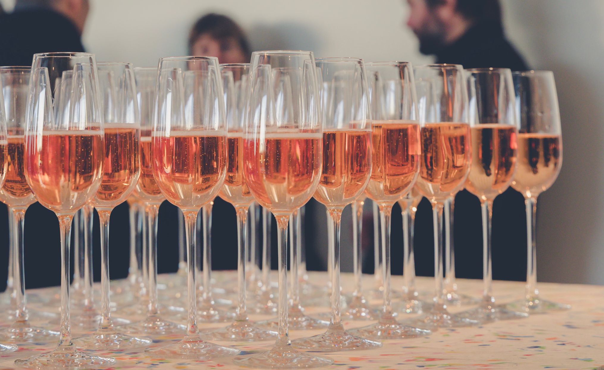 Chromo Sapiens: Prosecco & Installation