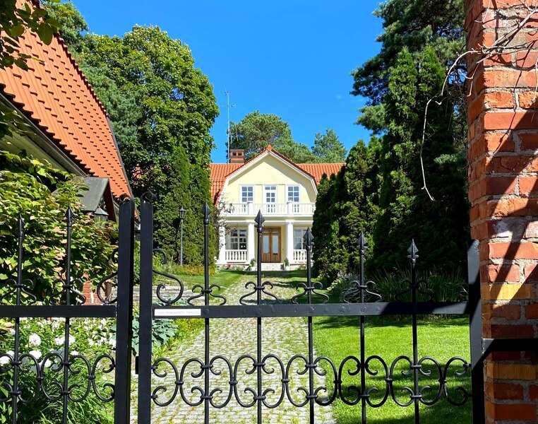 Kulosaari island - a gem of Eastern Helsinki, group