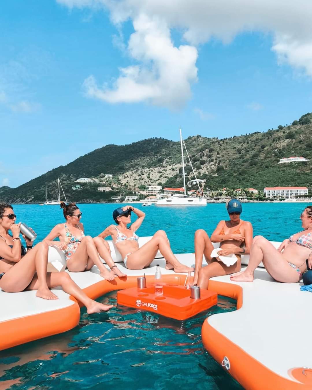 Balaou Floating Party Package