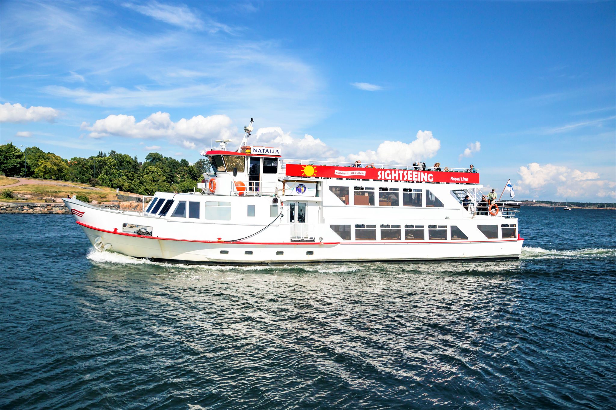 Money Saver: Combination of Hop On Hop Off bus & Boat Sightseeing