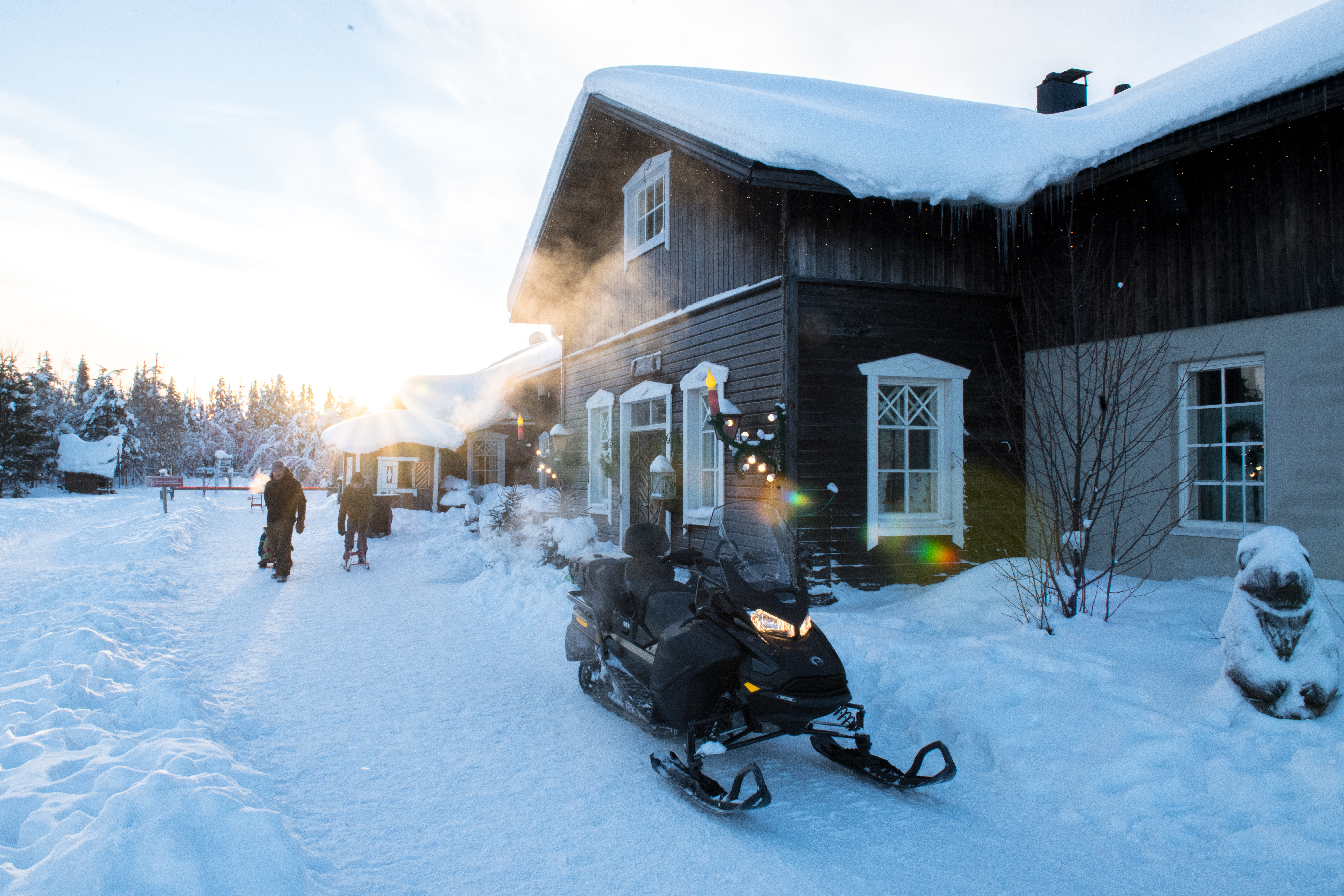 Tonttula - Elves Hideaway by snowmobile - private group