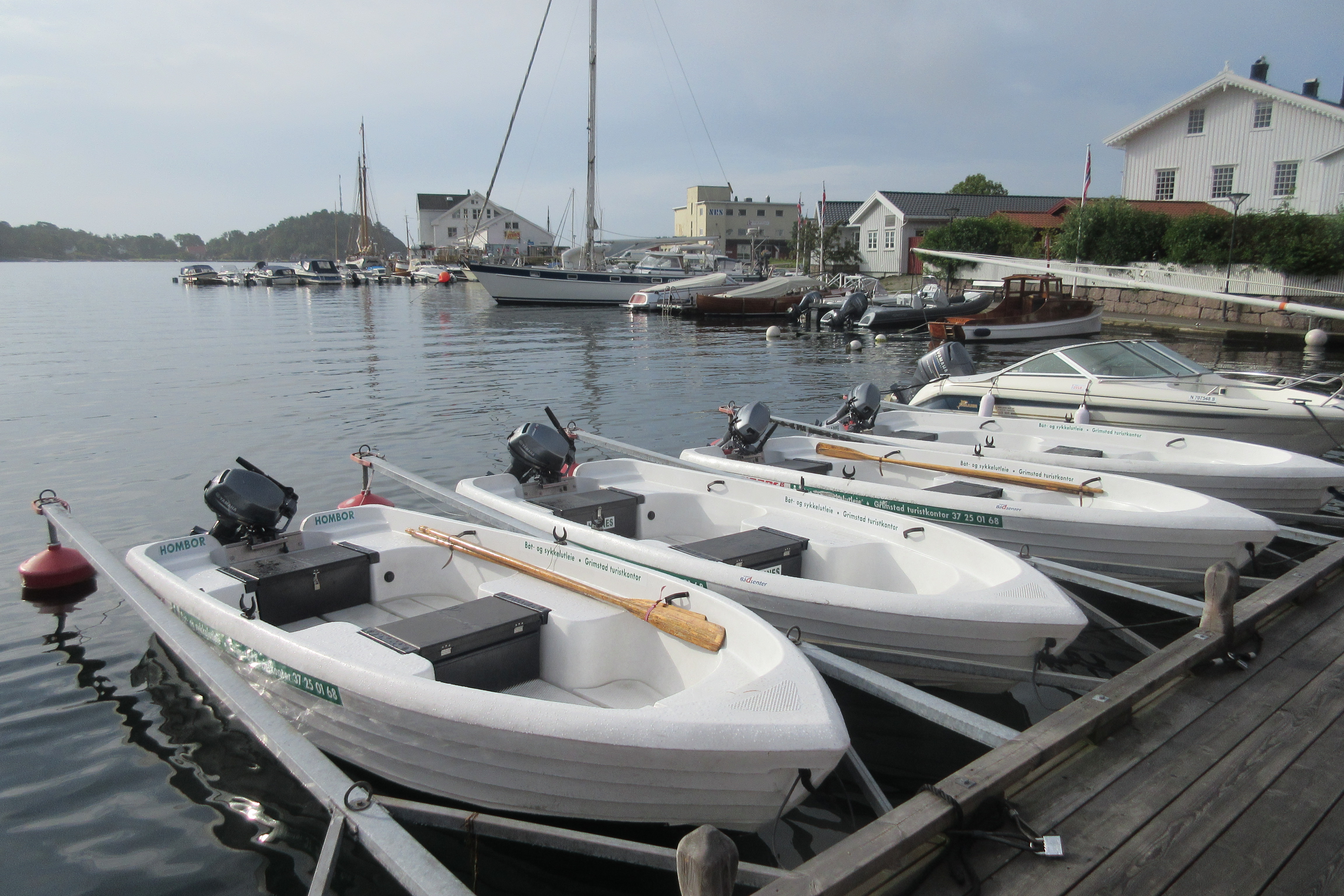 Boat rental in Grimstad