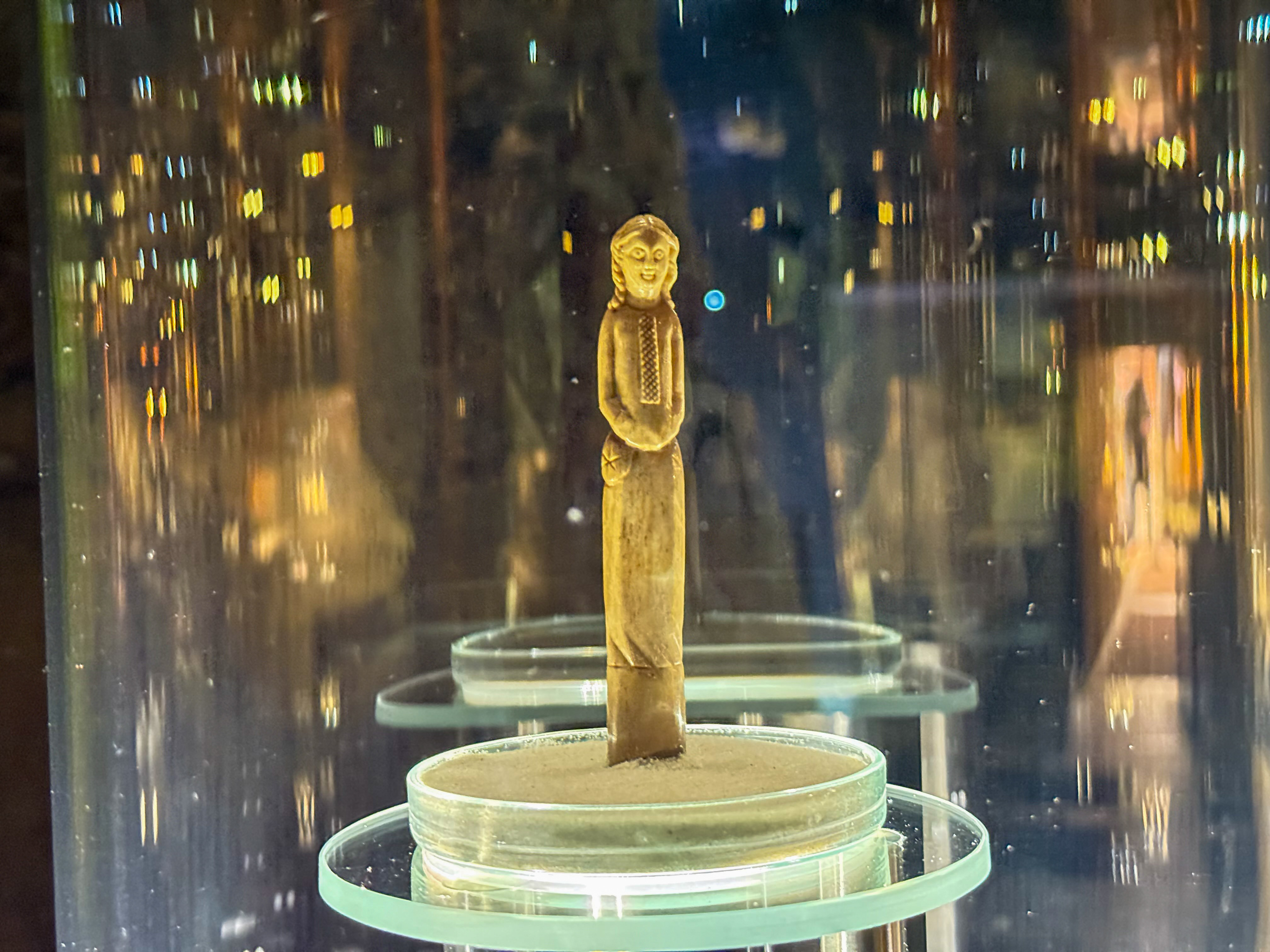 Cracow: Rynek Underground Museum Guided Tour