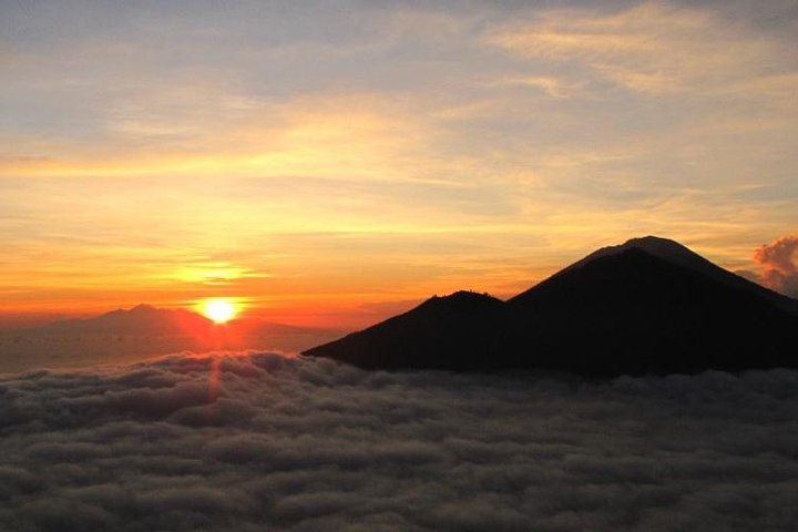 Bali: Mount Batur Sunrise Hiking and Coffee Plantation Tour