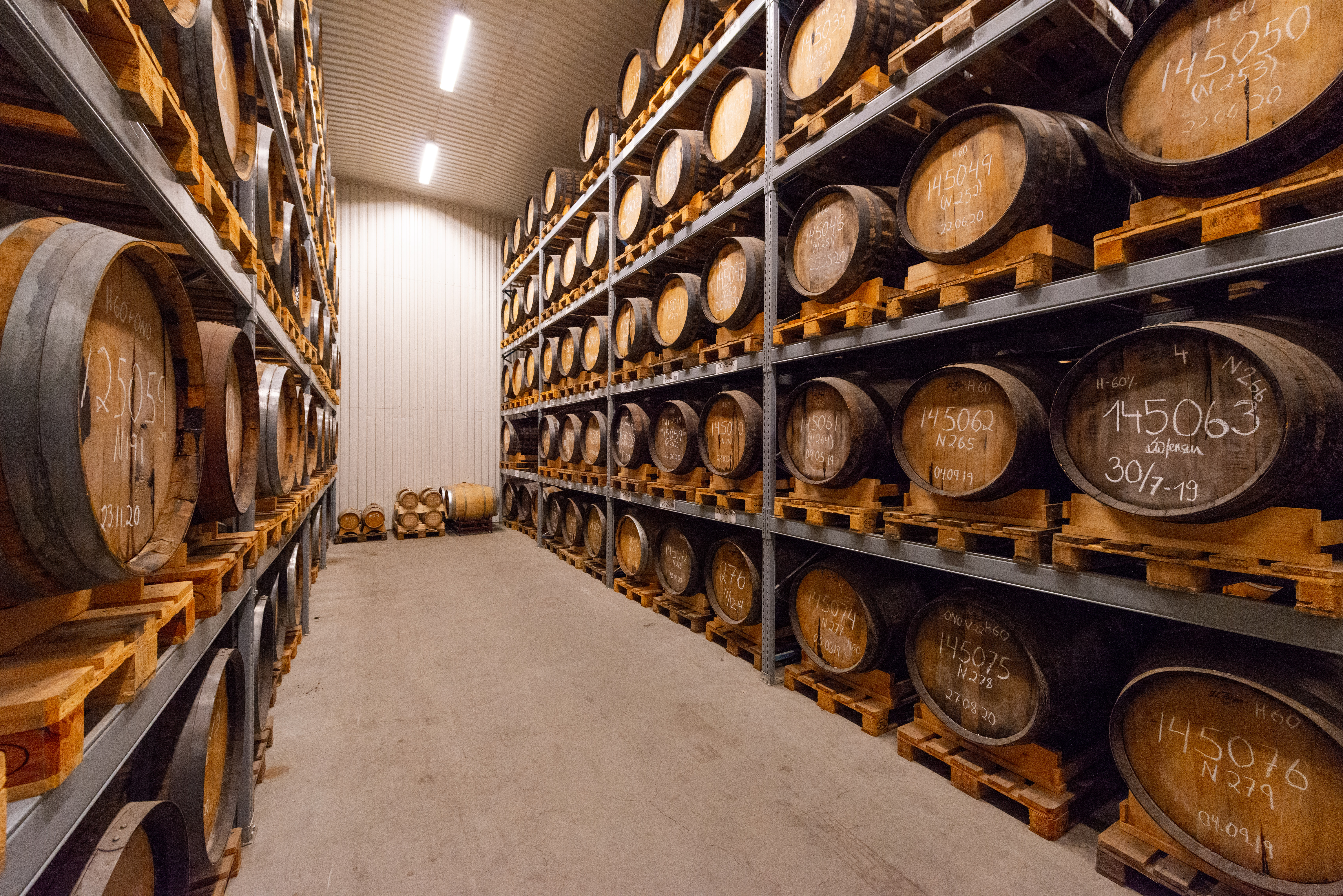 Guided tour at Det Norske Brenneri in Grimstad