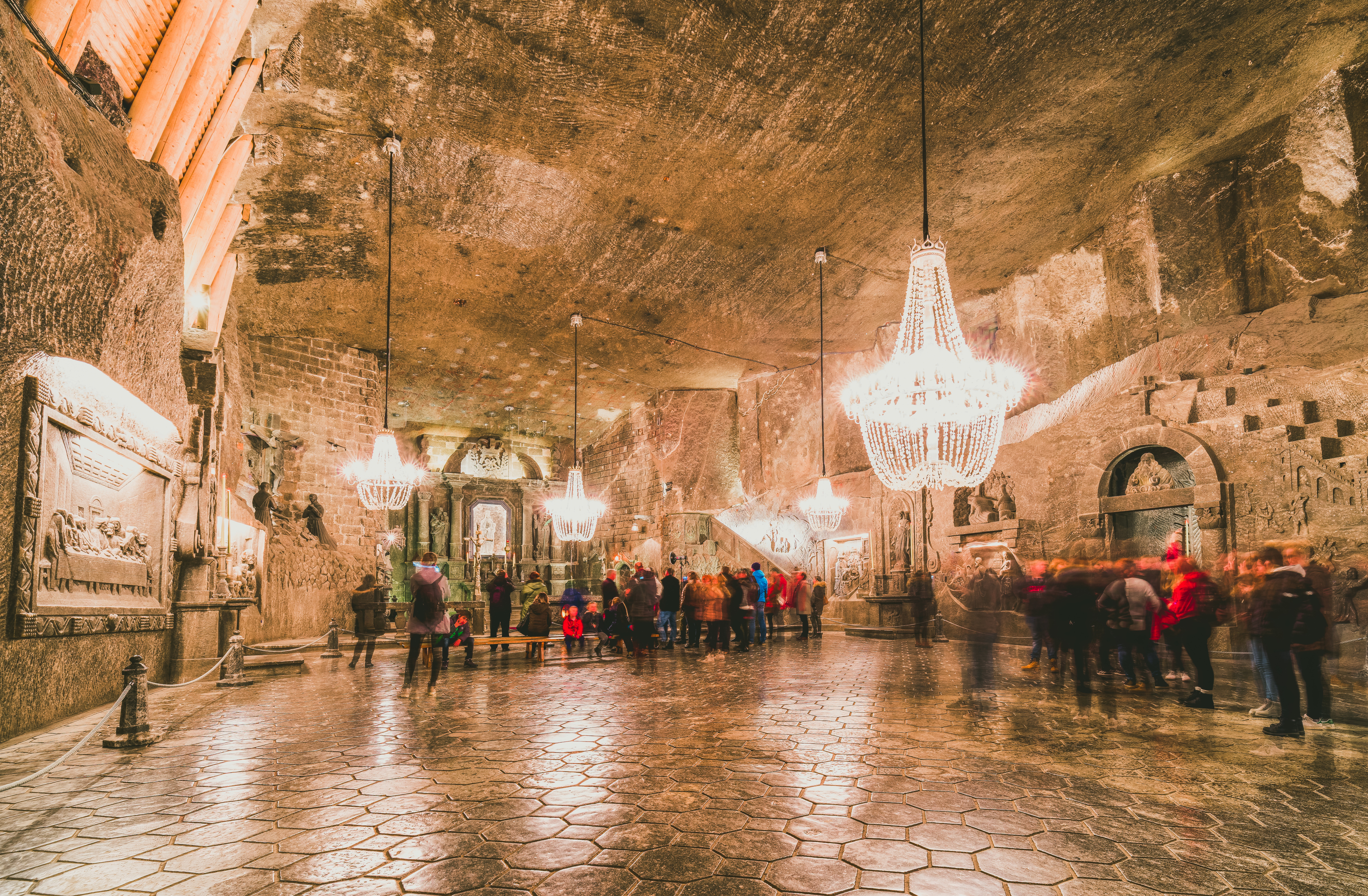 From Krakow: Wieliczka Salt Mine Live Guided Tour in English with Hotel Pickup