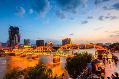 6-Day Guanlong Region Tour - Mapping the face of the Silk Road