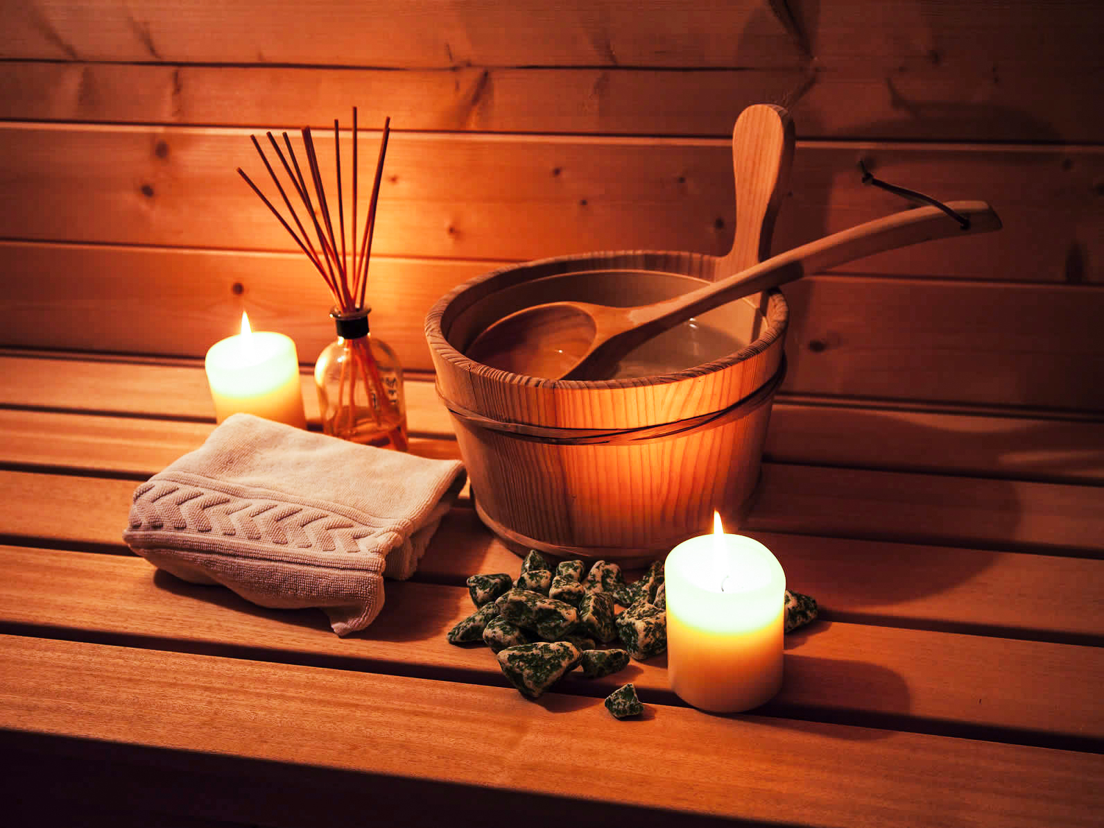 Finnish Sauna and Ice Swimming + Snow Swimming - private - Rovaniemi