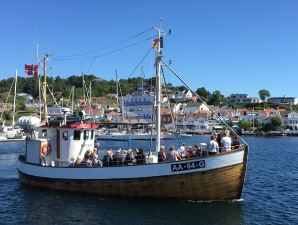 Båttur med MK Østerøy i Terje Vigens kjølvann