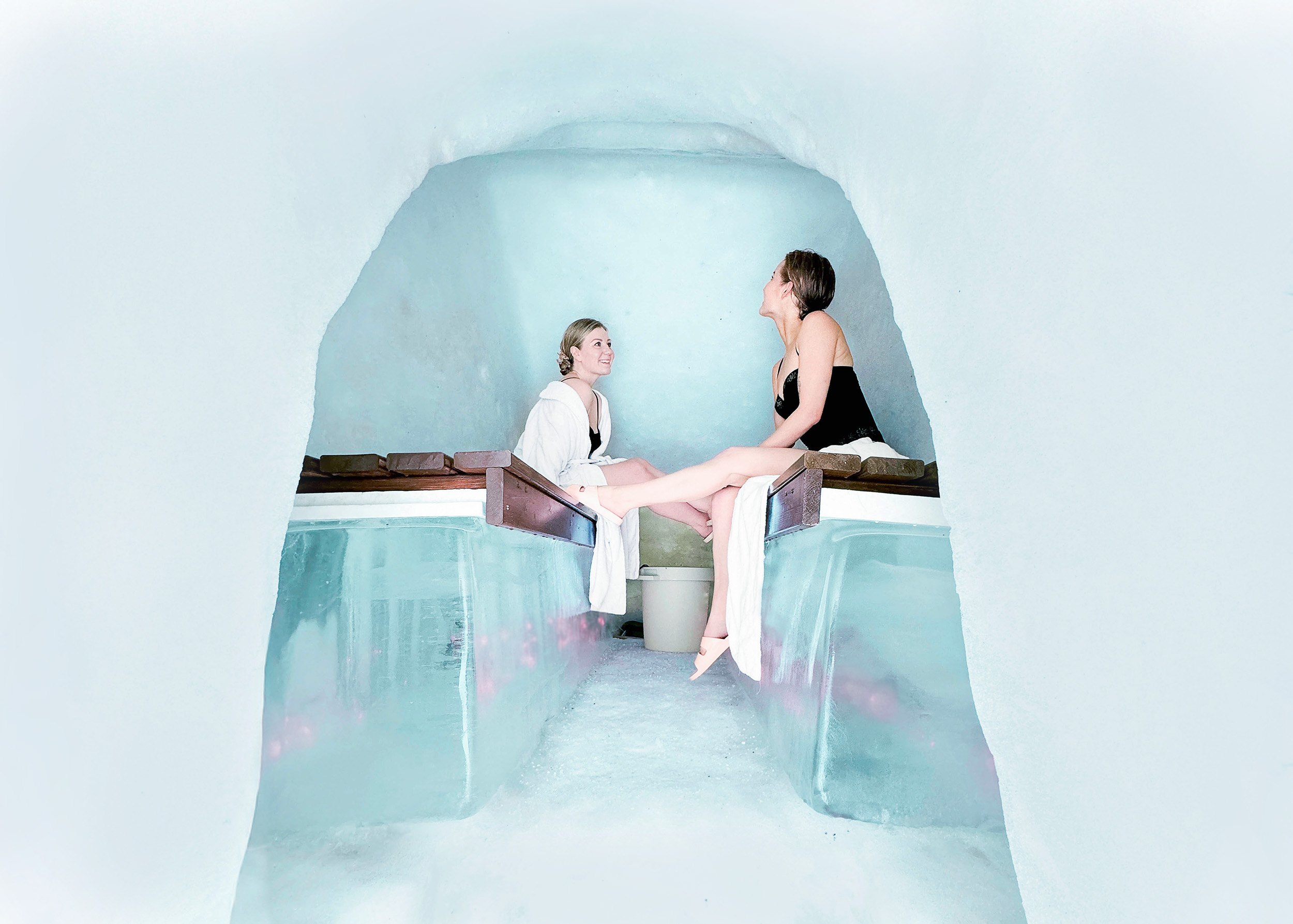 Visiting package: Snow sauna experience