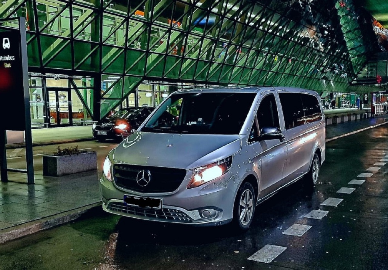 !Transfer Krakow from Balice Airport -> to Krakow City