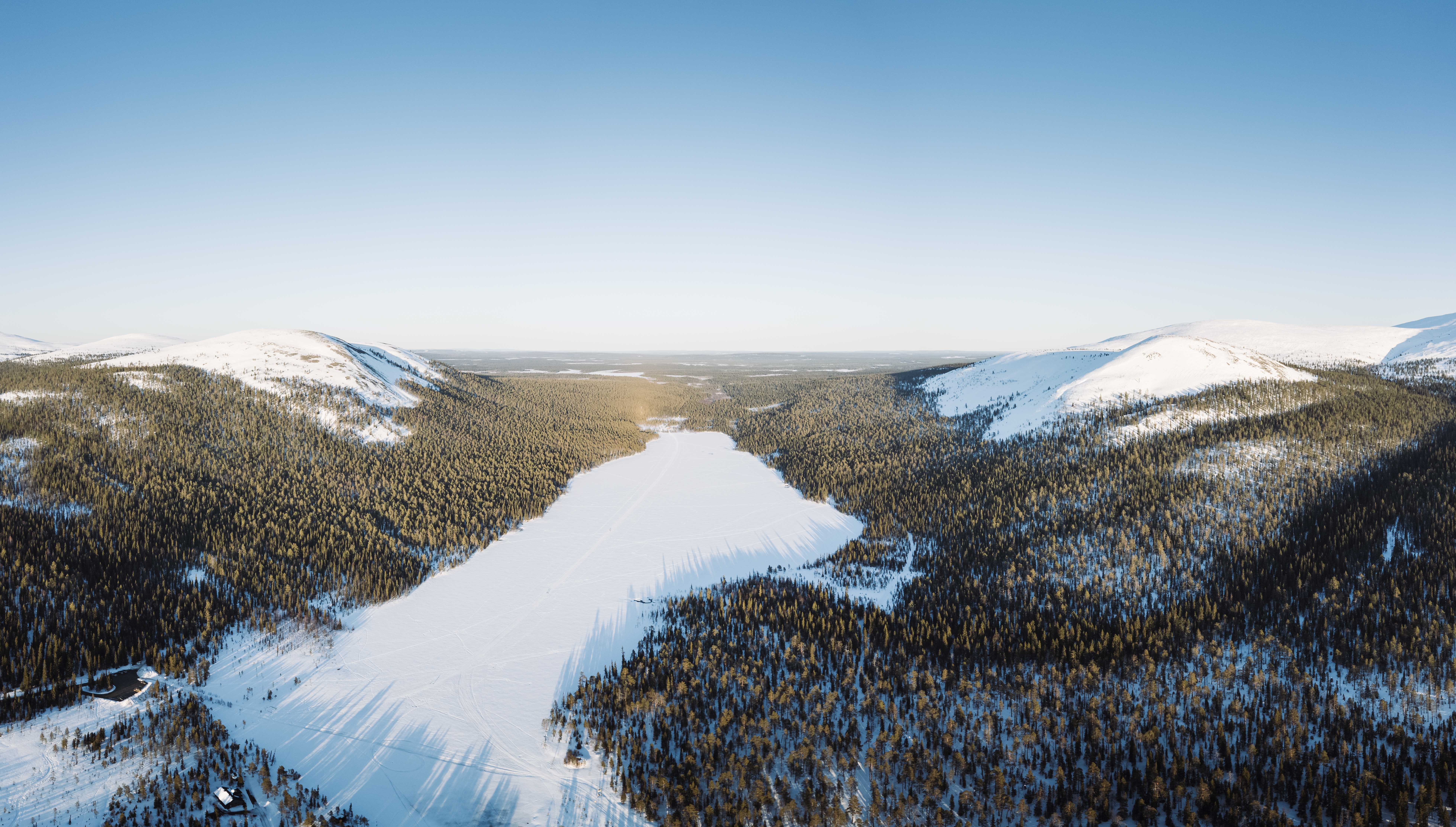 Full-Day Snowmobile Adventure With Lunch