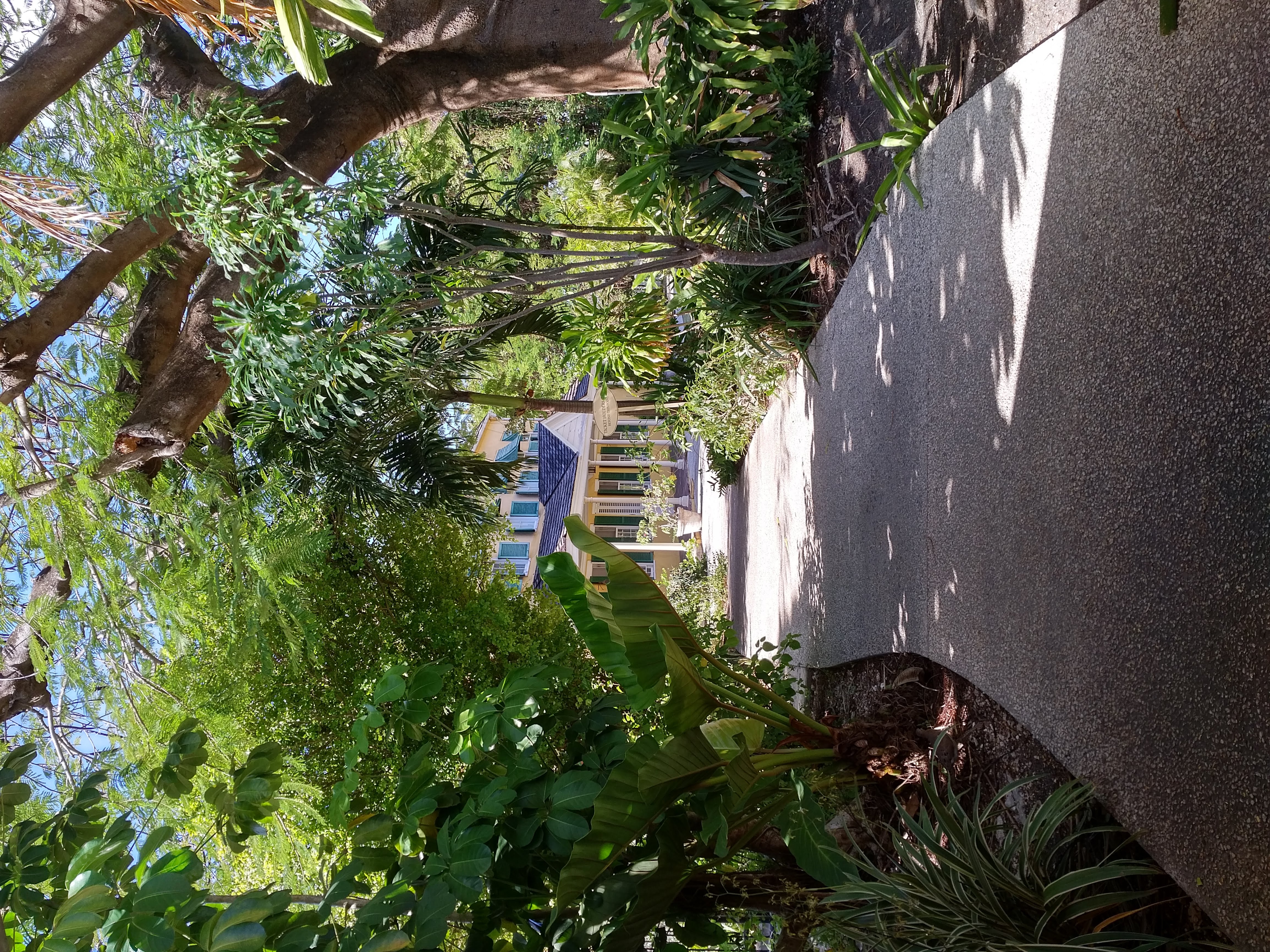 A Guided Walking Tour of Historic Garrison and George Washington House