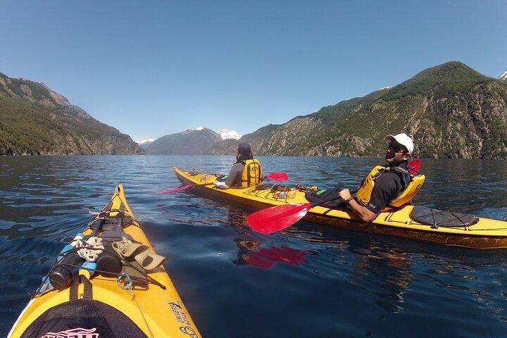 Lake Nahuel Huapi Full-Day Kayak Trip From Bariloche