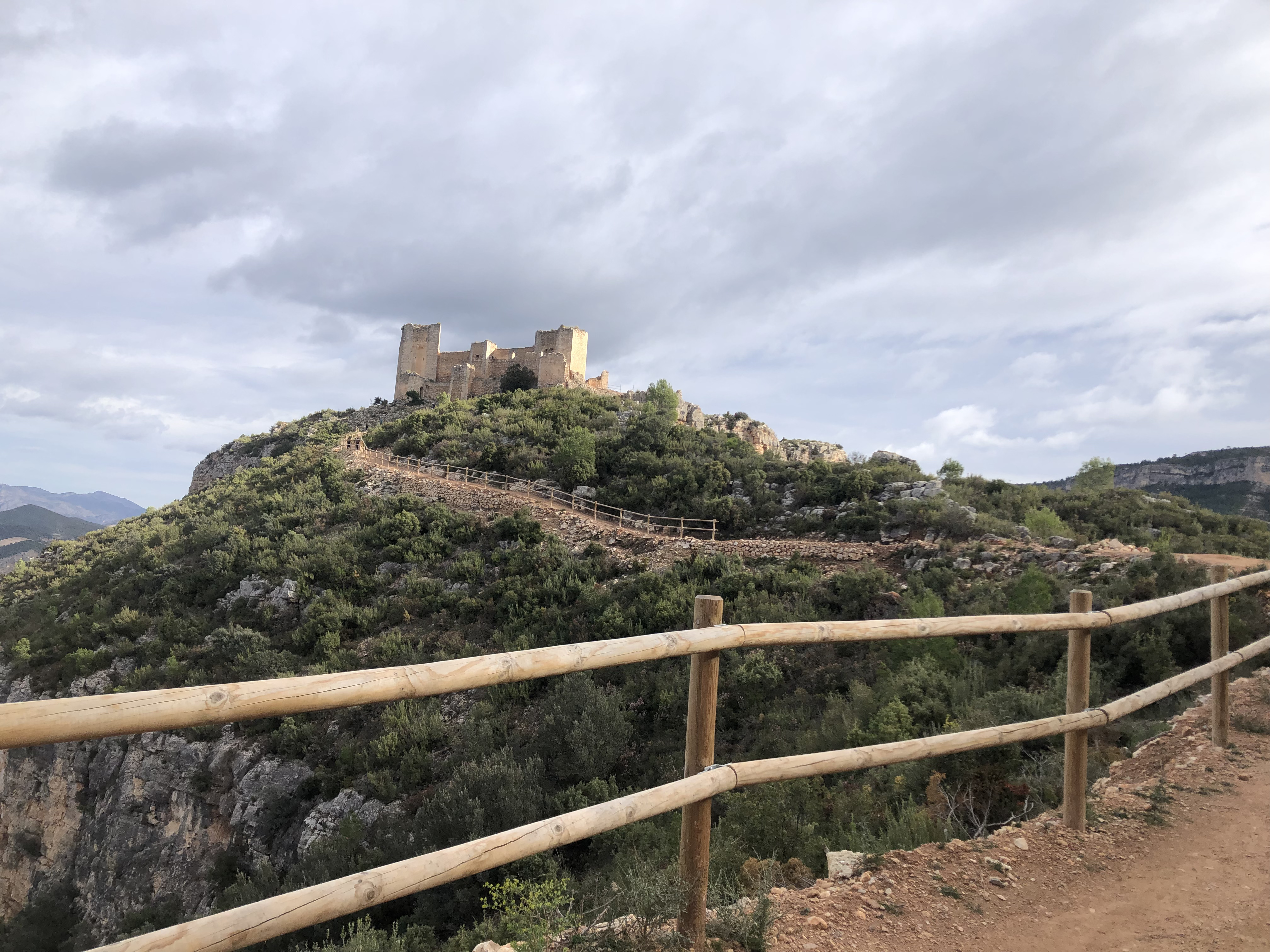Hiking Castillo de Chirel