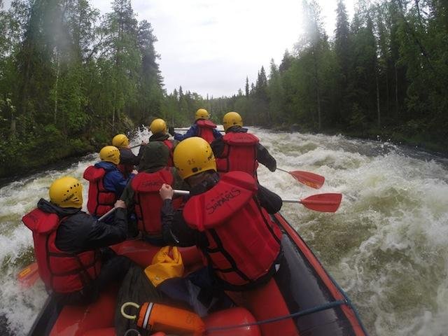 River rafting through the National park