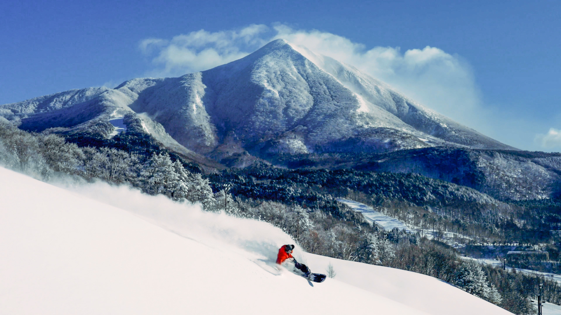 ネコマ マウンテン　ヘリスキー