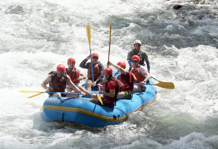 DAY TOURS GUANACASTE: White Water Rafting at Tenorio River