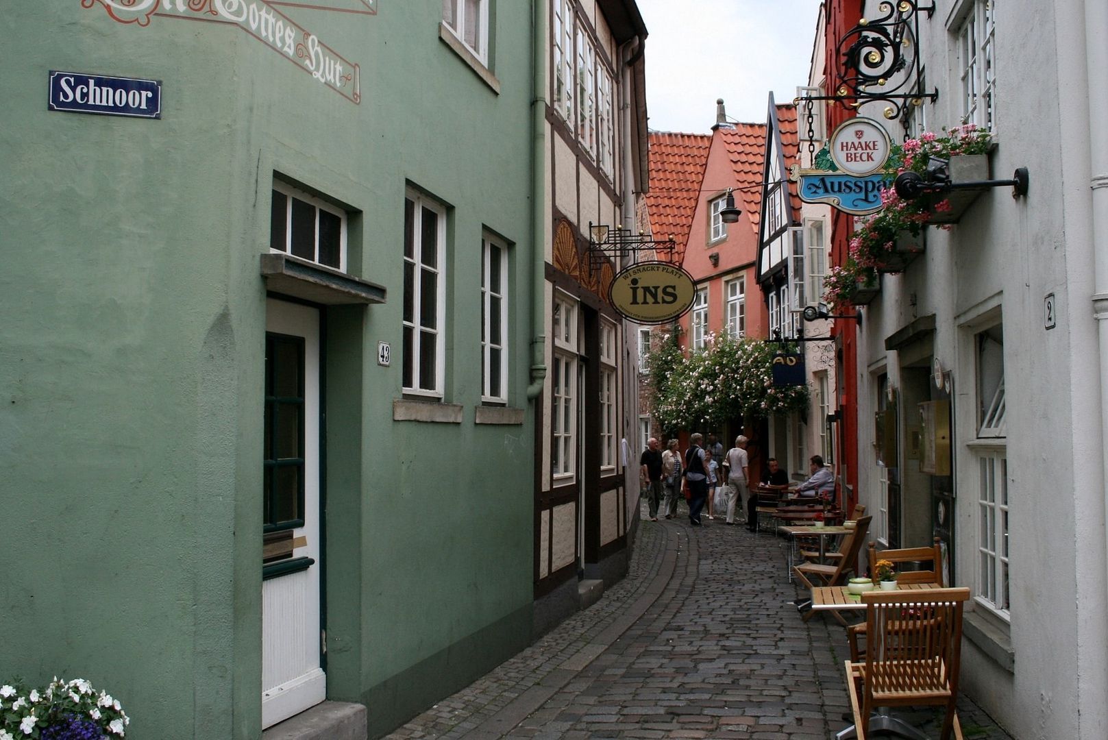 A Walking Audio Tour through Bremen's Old Town