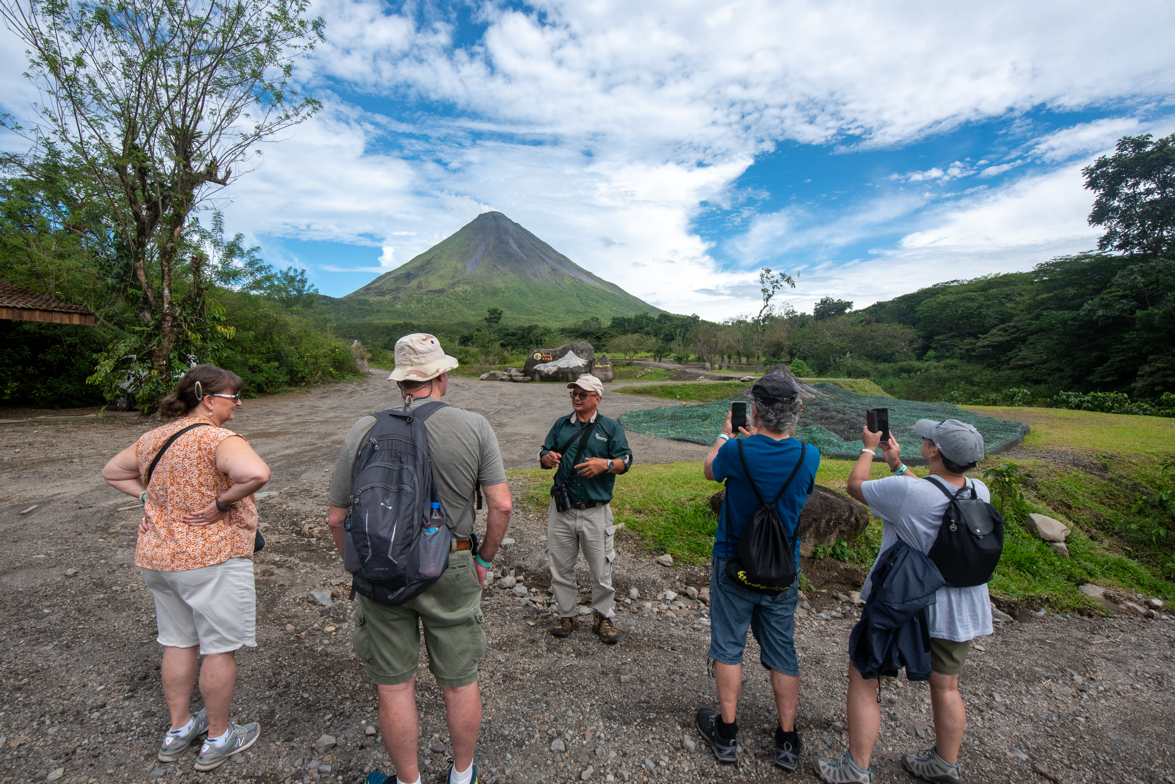 Forest & Rocks (Hanging Bridges & Volcano Hike)