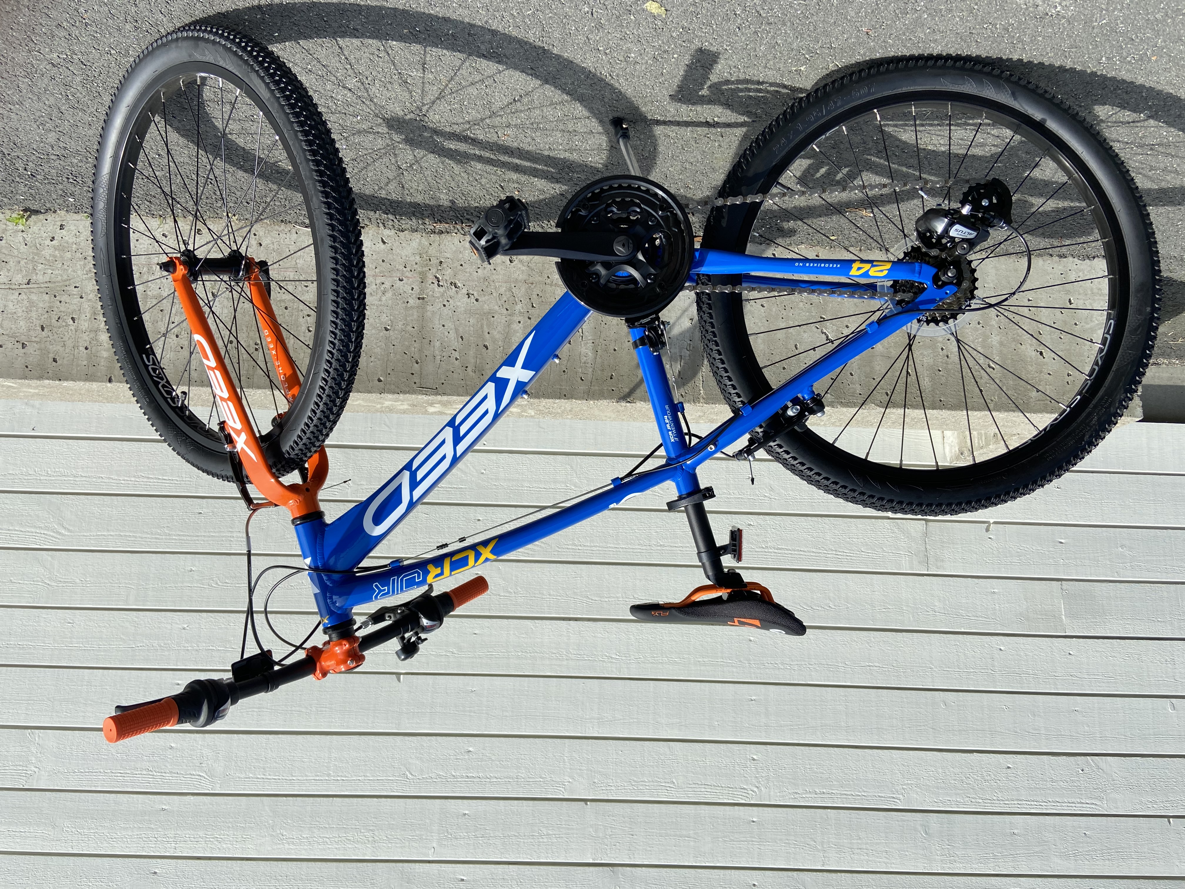 Bicycle hire- KID'S BIKE 24"