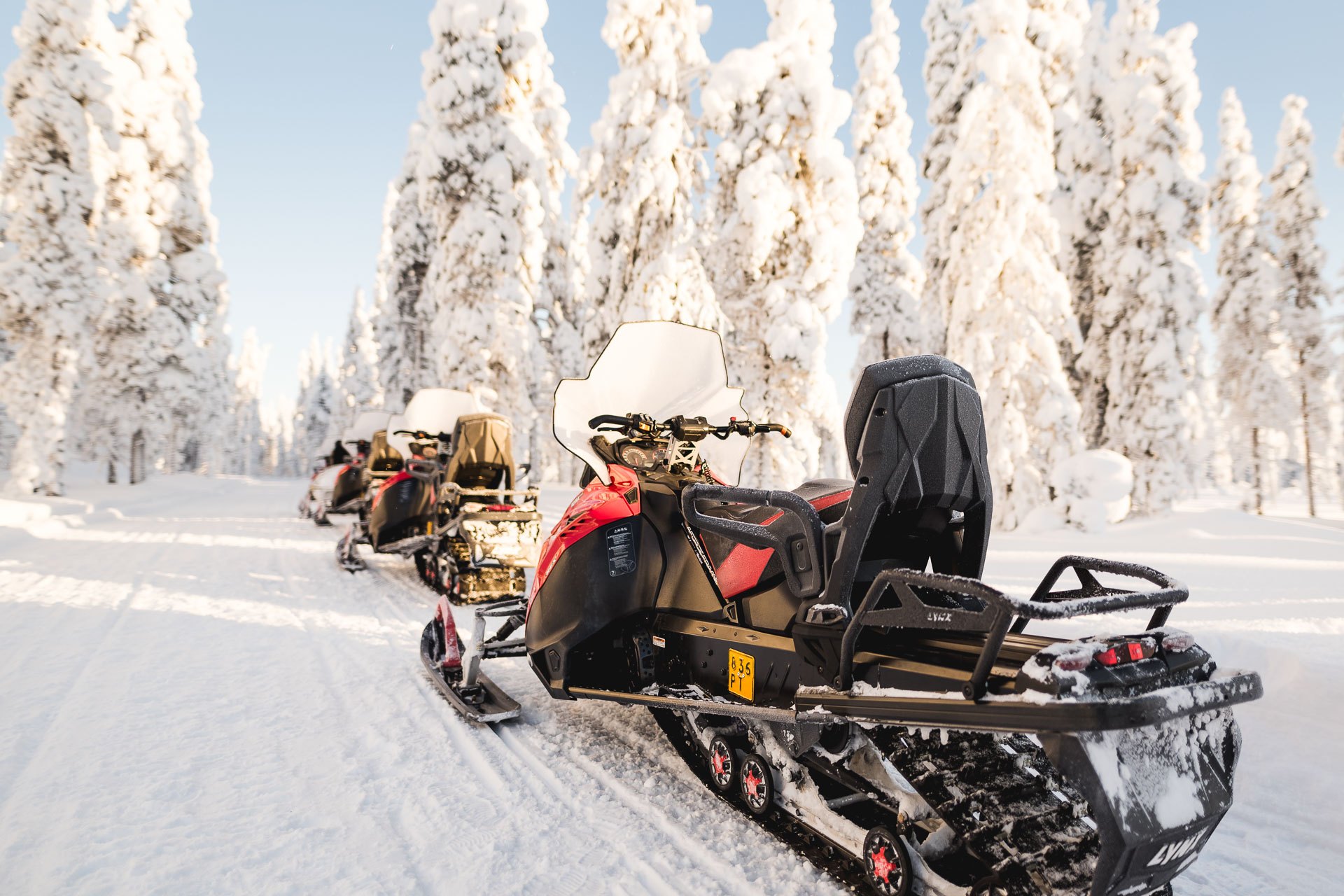 A Snowmobile tour: 3 Hour Safari around Levi to an Authentic Lapp Café