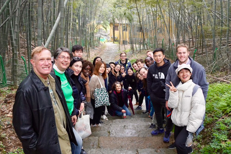 One-day Hangzhou Buddhist Vegetarian Temple Food Walk - Guided Tour with Lunch Included