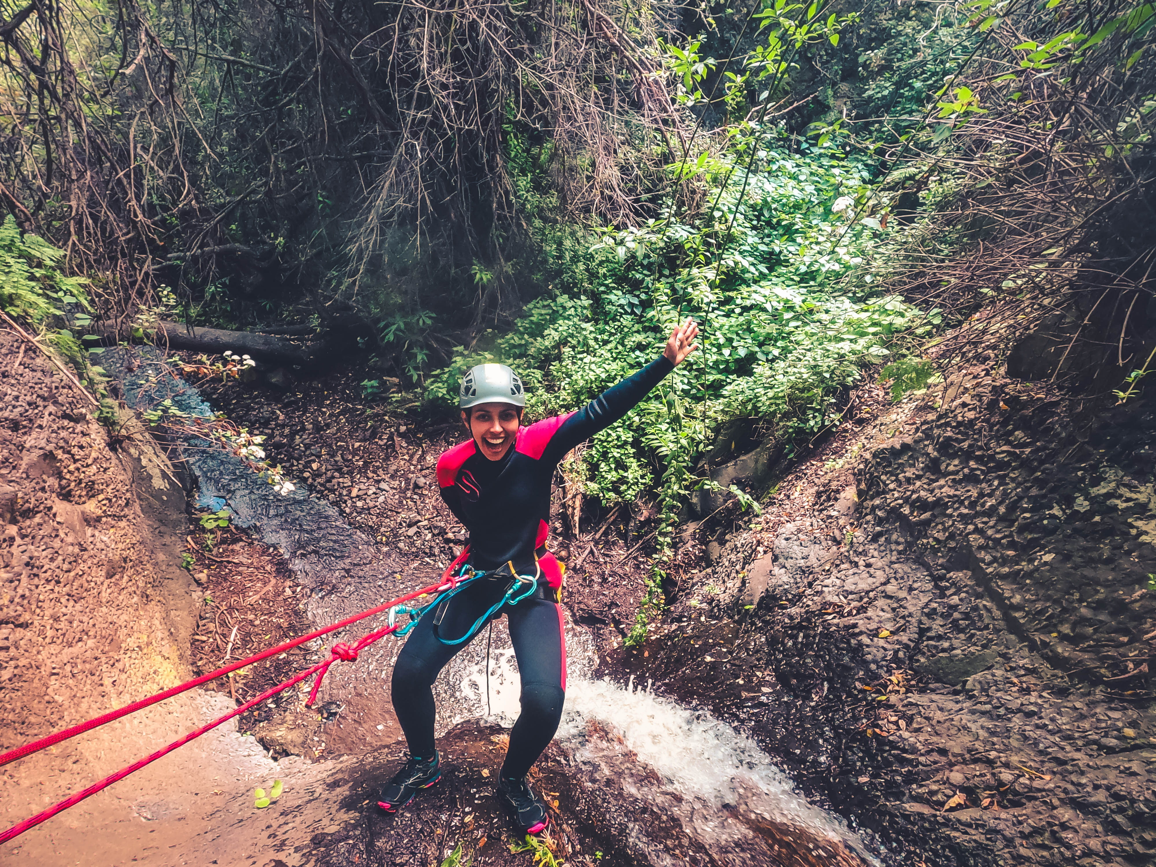 Canyoning in the Rainforest ツ