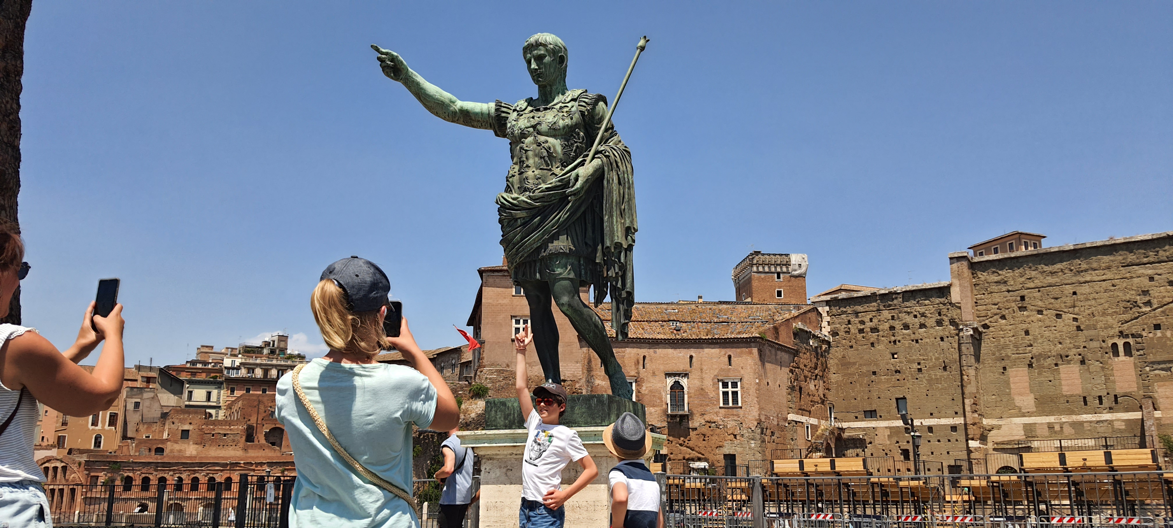 Colosseum, Palatine Hill & Roman Forum Private Tour