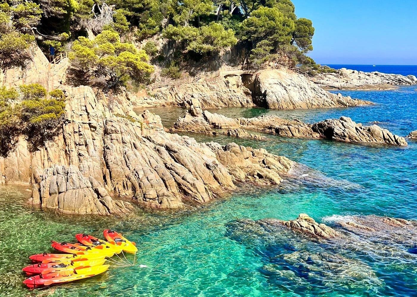 Kayak & Snorkeling Day Trip to Costa Brava Beaches