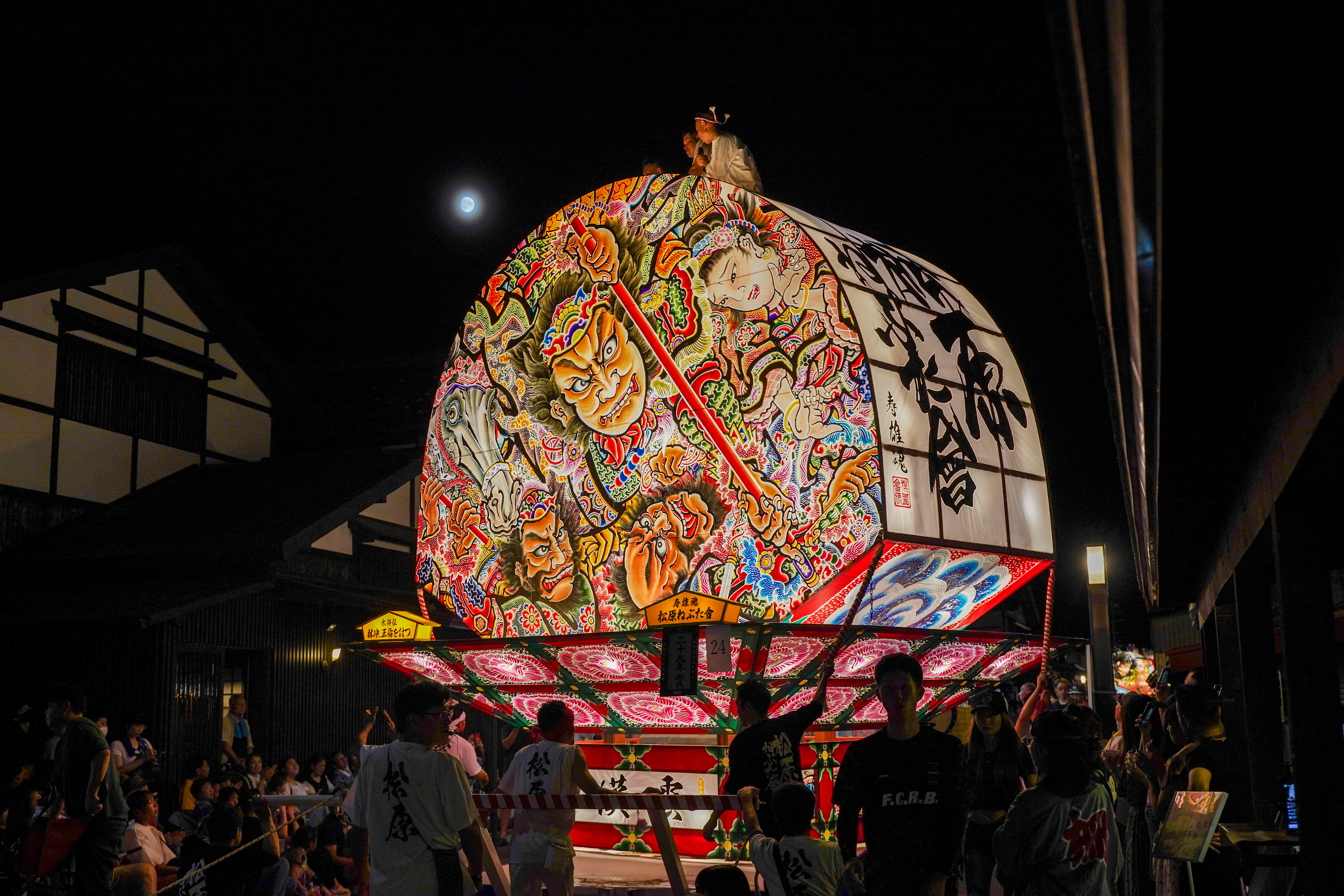 7/30 ねぷたに「乗る」「引く」「観る」贅沢な体験 黒石ねぷたプレミアムツアー