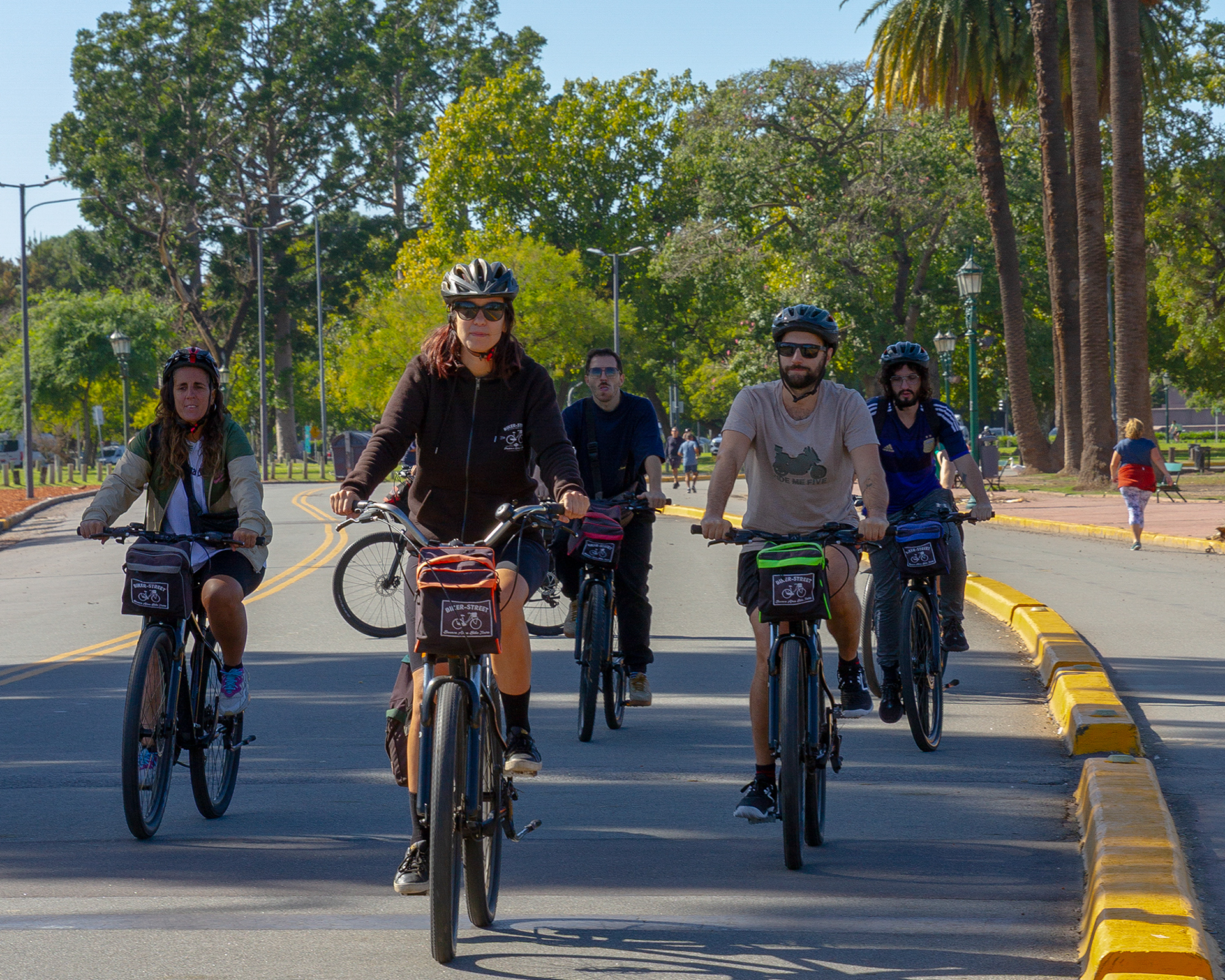 BA Bike Tour: Elegance & Latin Vibes