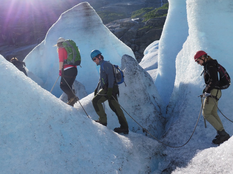 Private Short Blue Ice Hike.