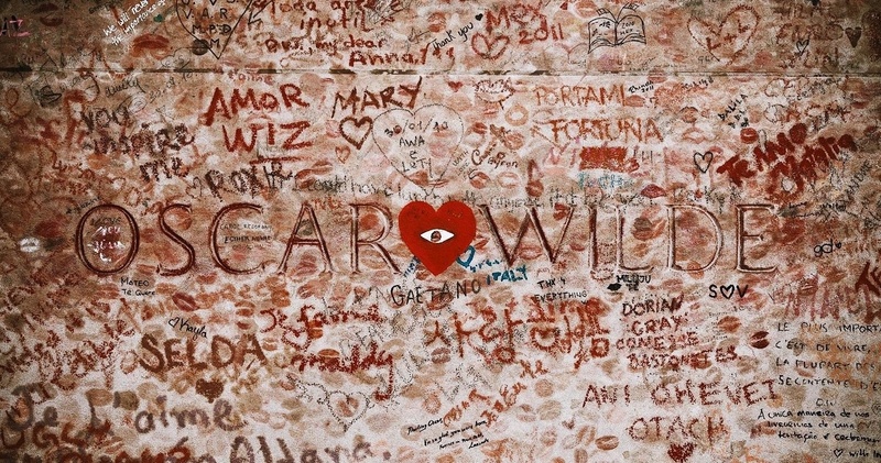 Pere Lachaise Cemetery Guided Walking Tour - Private (FRENCH)