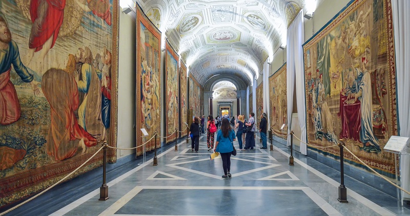 Vatican 3-hour private tour and skip the line tickets