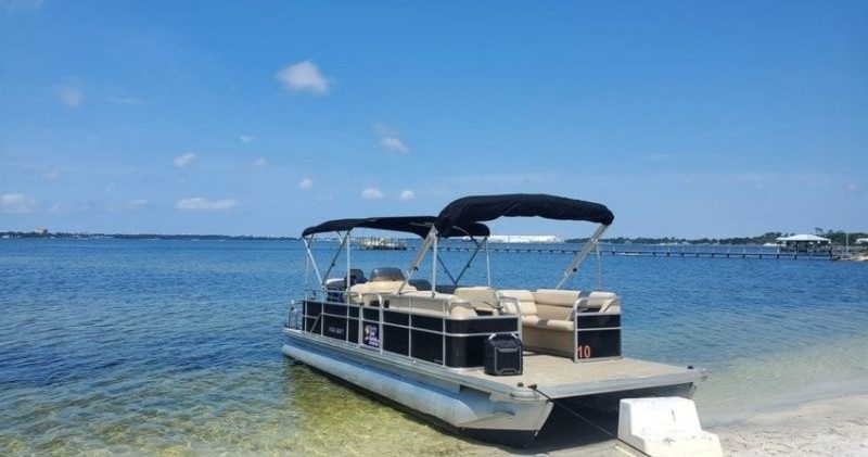 12 Passenger Pontoon Rental 90hp (Double Canopy)