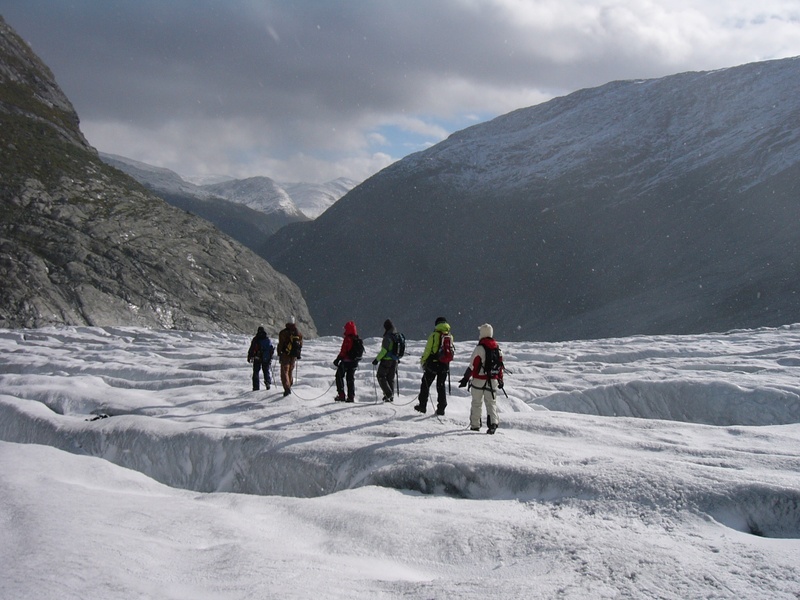 Private Long Blue Ice Hike.