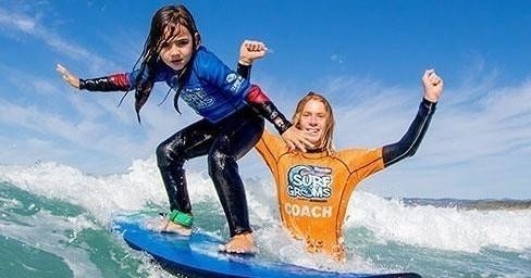Beginner Surfing Lesson at Surfers Paradise