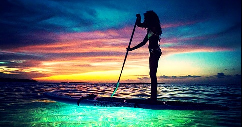 SUP Glowing Night Tour