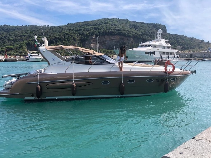 Luxury and Modern Motorboat La Spezia