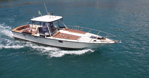 Luxury Motorboat – Rapallo