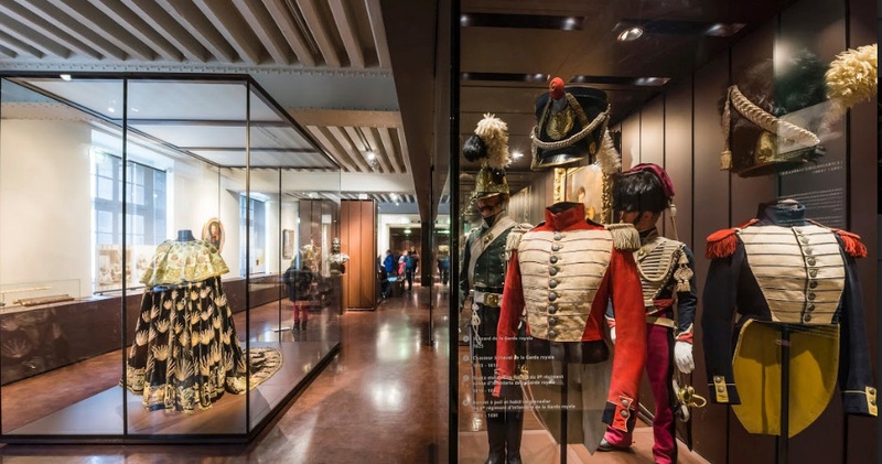 Les Invalides War Museum Guided Tour - Semi-Private (ENGLISH)