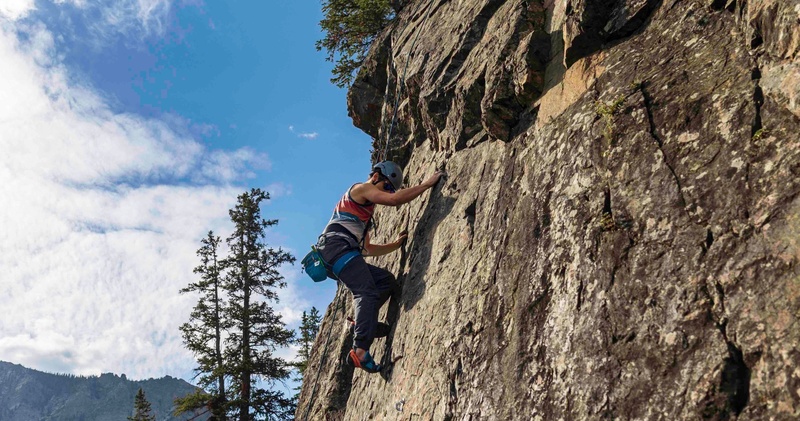 Guided Rock Climb Adventure: Full-Day