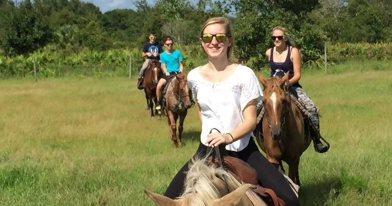 1/2 Hour Lesson Plus 1 Hour Trail Ride