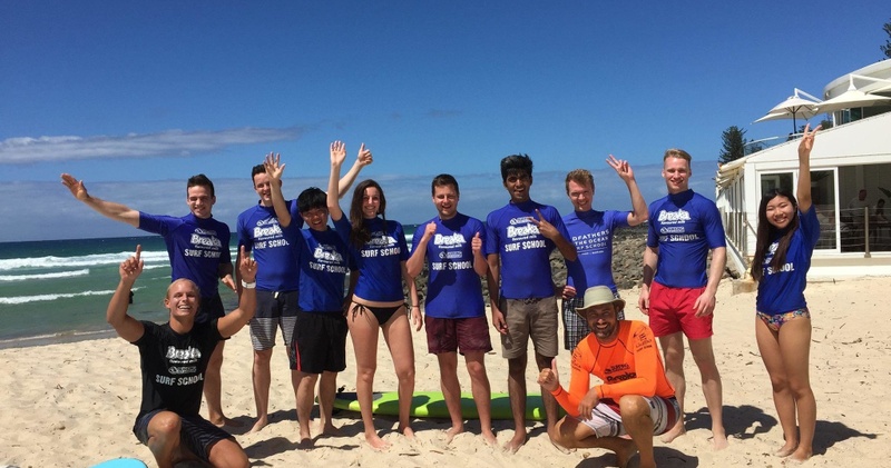 Intermediate Adult Group Surfing Lesson