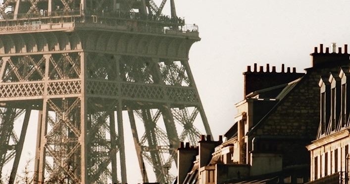 "The History of Paris" City Center  Guided Walking Tour & Notre-Dame Cathedral - Semi-Private (ENGLISH)