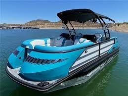 A. 25' 2021 Montara Surf Boss 25