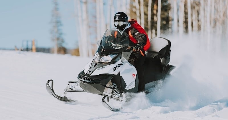 Full Day Snowmobile Rental
