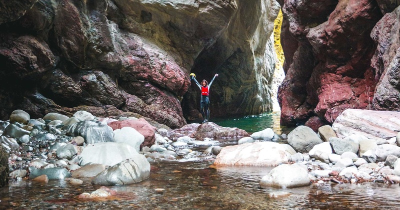 Stretti di Giaredo canyoning – river trekking adventure in Lunigiana