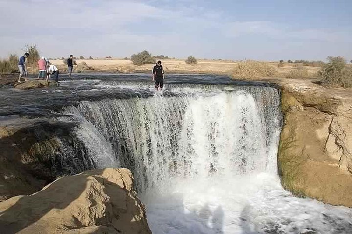 Valley of whale's & Al Fayoum by jeep 4*4 - private Desert full Day Trek - Cairo
